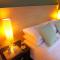 Cozy Hommee In Between CBD & Airport - Free Parking & Self Check-In