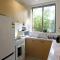 Cozy Hommee In Between CBD & Airport - Free Parking & Self Check-In