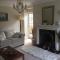 Wayside , 3 bed , 2 bath charming house close to Lincoln