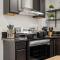 Perfect 2BR Near Universal Studios By Poshguest - 圣费尔南多