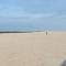 LECOMTE - The Shoreline Beachflow