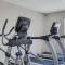 SW Arizona decorated 1 bedroom condo pool/hot tub