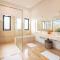 Luxury 5-Suite Villa with Heated Pool, Steam Room & Games - 马拉喀什