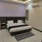 Yashomati Hotel - Maheshwar