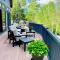 RE53 Beautiful Bretton Woods slopeside home amazing views AC Hot Tub Pool Table - Carroll