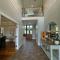 Family Oasis, Heated Pool, FireTable, Sleeps 12 - كيلونا