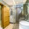 Sea Breeze Apartment
