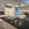 5 Bedroom House with fabulous mountain views - Hacienda Heights