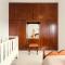 Spacious Larnaca Beach Apartment
