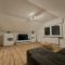 Charming Bodensee Base Perfect for Everyone - 史塔卡赫