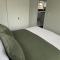Modern & Comfy 2-Bedroom House - Newstead
