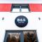 B&S Hotel