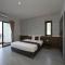 Cat Ba Viet Hoa Hotel & Residence - Pool & Bar
