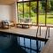 Laurel Cottage - indoor pool, hot tub, panoramic Snowdonia views - 科尔温湾