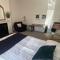 Golden Triangle Townhouse