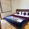 Laxmi Residency ! nearby Prem mandir & ISCKON temple - Best in location! close to All Main Attractions, Standard rooms - Vrindāvan