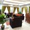 Spacious 3BR Apartment in Adentan with City Views - Adentan