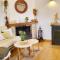 La Casita Denia, charming 2BR Townhouse with shared Pool, 1km to Beach