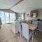 8 Berth Caravan With Decking And Wifi At Broadland Sands Park Ref 20064Cf - Hopton on Sea