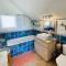 Beautiful spacious and quiet 2-bedroom apartment with pool - 圣吉尔莱班