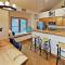 4 O Clock Ski Run - Spacious 2 Bedroom Rental - Half Block To Snowflake Chairlift! - 布雷肯里奇