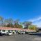 Chisholms Motor Inn