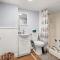 Addie Shack & Cammie Cabana Pet Friendly 10pp - سالزبوري