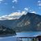 Casa con vista al lago y parqueo en la zona viva