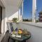 Side by Side Apartments - Split