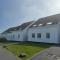7 Isallt Lodges
