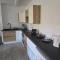 Square, easy access - Parkstone