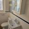 Square, easy access - Parkstone