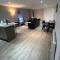 New Modern and Spacious 2BR In The Heart of Burnley with Free Private Parking - 伯恩利