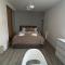 New Modern and Spacious 2BR In The Heart of Burnley with Free Private Parking - 伯恩利
