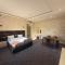 Hotel 9 - Baku
