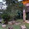 Rainforest Retreat Home and Waterfall - 坎博里乌