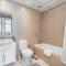 Fantastic 2BR with Full JLT Lake View in Lakeside - Dubaj
