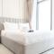 Fantastic 2BR with Full JLT Lake View in Lakeside - Dubaj