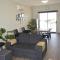 Copper Retreat Millennium Apartment