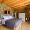 House of Old Olive Tree - Кампос