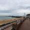 Seafront Bliss Apartment in Clacton-on-Sea - Clacton-on-Sea