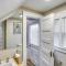 Elegant Pittsfield Home Near Downtown and Skiing! - 皮茨菲尔德