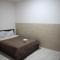 Rahayu Hotel Cirebon - 井里汶