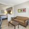 Quality Suites Hickory South