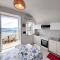 Calilla house by Procida Reserve
