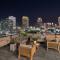 888 Baronne