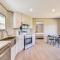 8 Mi to Main Street Home with Yard in Bedford! - 贝德福德