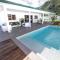 Villa Tiaiti - House Beach Access Sea with Pool - Paea
