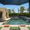 Lavish Desert Retreat Pool Hot Tub - لا كينتا