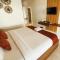 Caldera Hotel & Restaurant